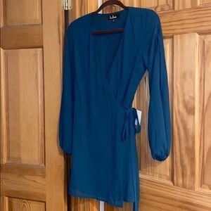 Lulu’s Green Long Sleeve dress - short